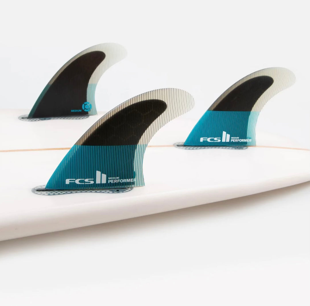 サーフィン・ボディボード FCS II Performer PC Tri Fin medium FCS II Performer PC Tri Fin Set Mango/Black – Waterboyz