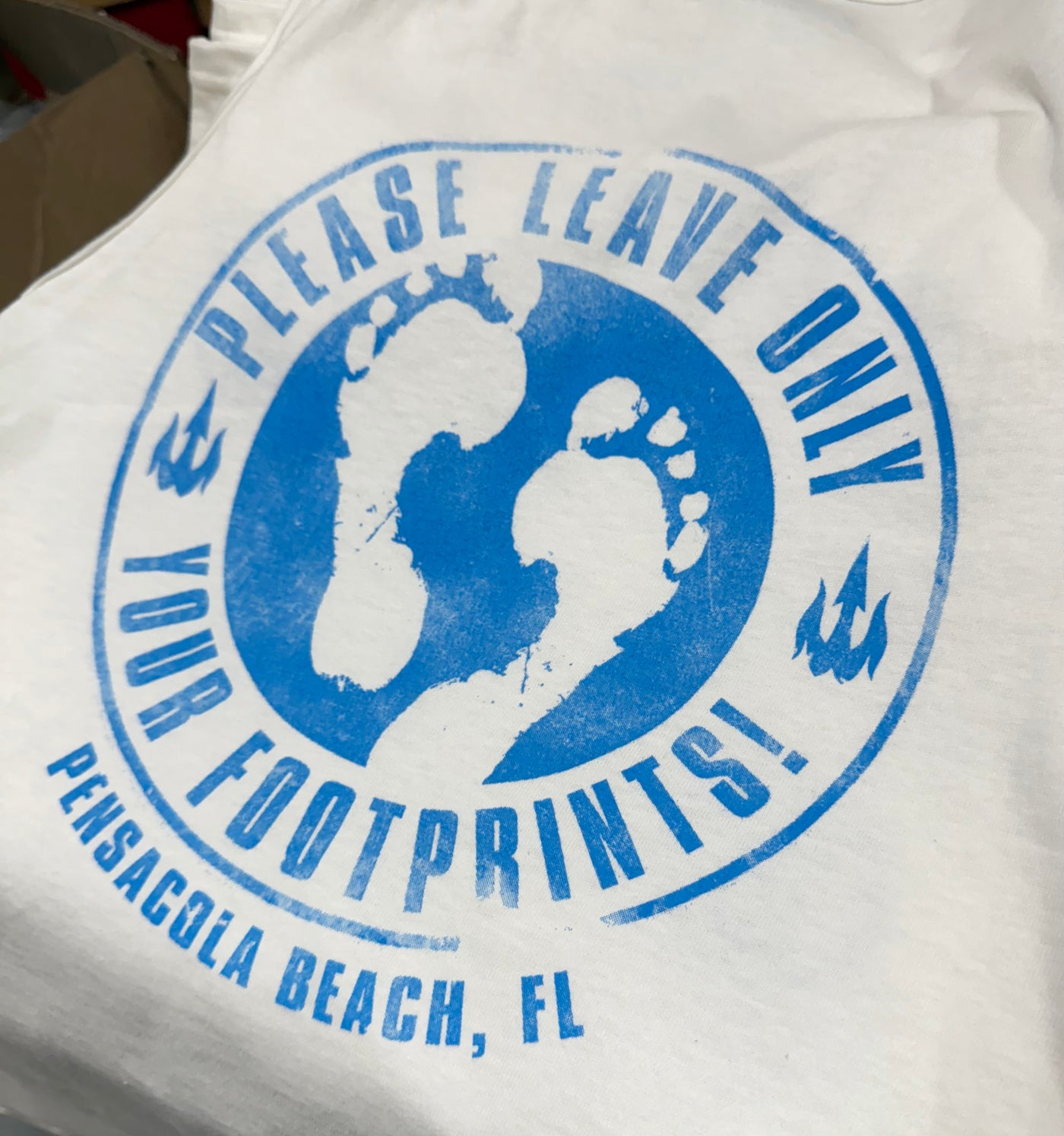 WBZ Leave Only Footprints Tank