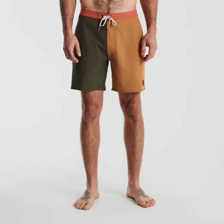 Roark Chiller 17" Mixtap Pignoli Brown Boardshorts