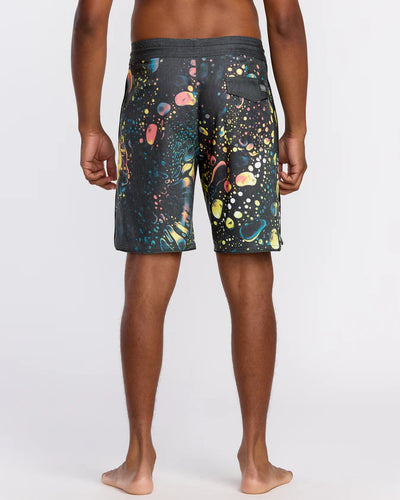 Volcom Excite Stoney Scallop 19" Black Boardshorts