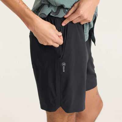 Roark 7" Serrano Black Shorts