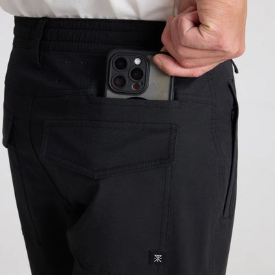 Roark Layover Pro Traveler Short - Black