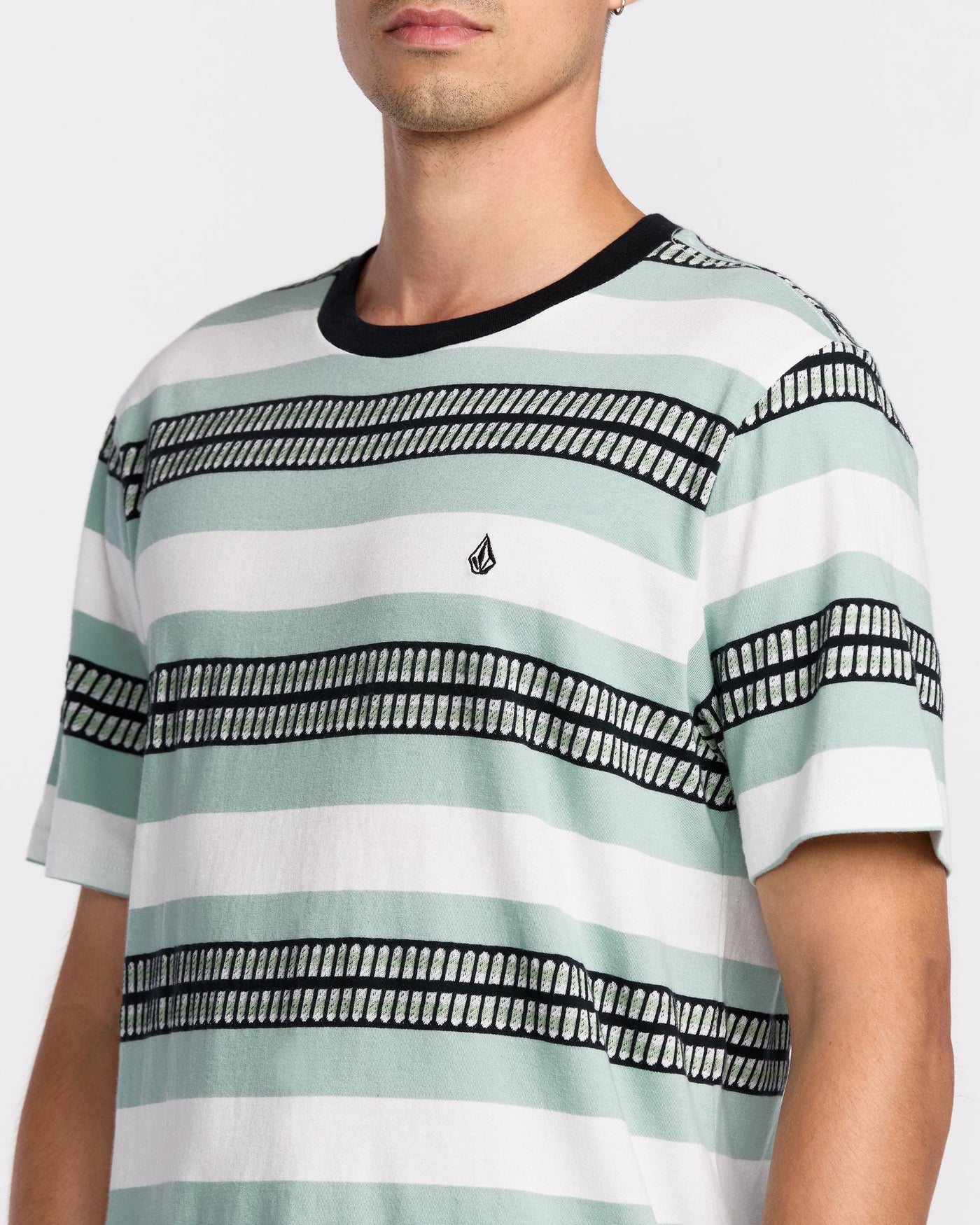 Volcom Excluder Crew SST - Off White