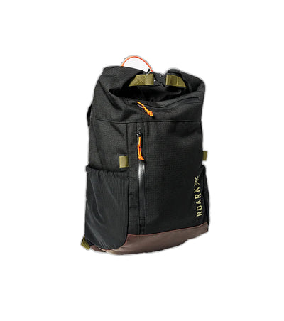 Roark Passenger 27L Pack Black/Military