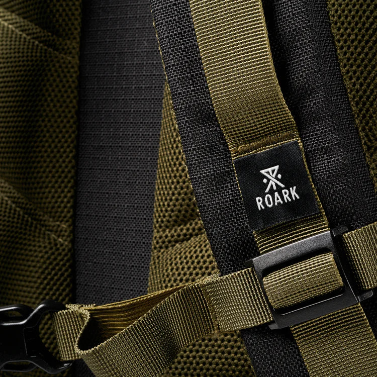 Roark 5 Day Mule 55L Black Bag