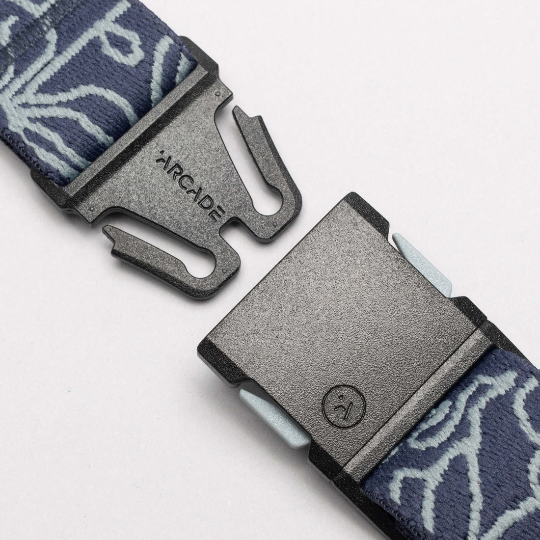 Arcade Hannah Eddy Create Connection Slim-Navy Belt