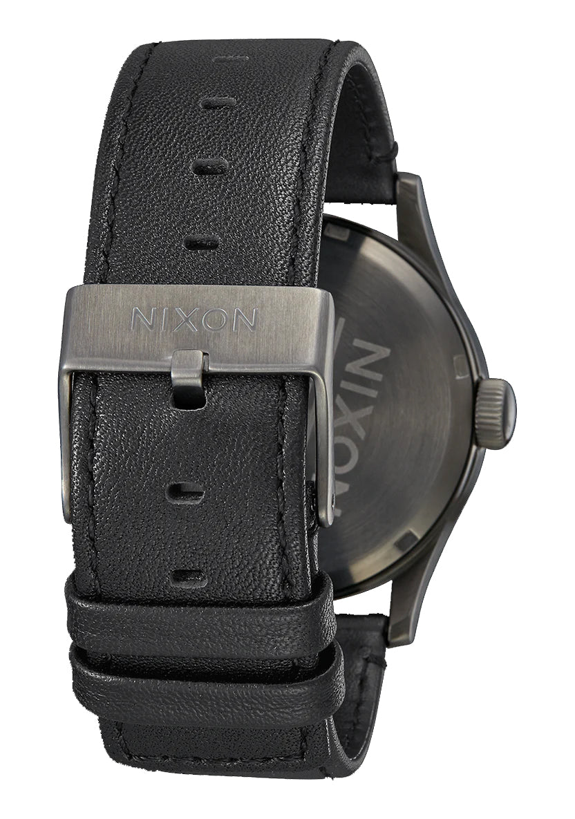 Nixon Sentry Leather Gunmetal / Black Watch