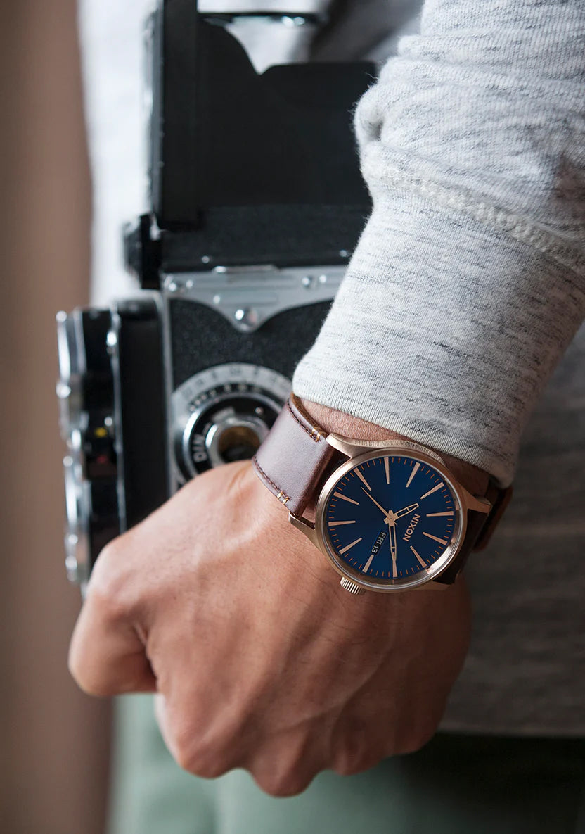 Nixon Sentry Leather Gunmetal / Black Watch