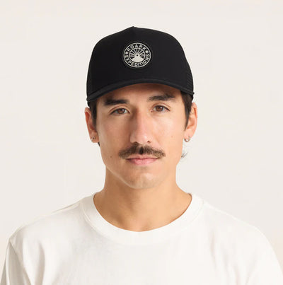 Gorra Roark Station Trucker Snapback Negra