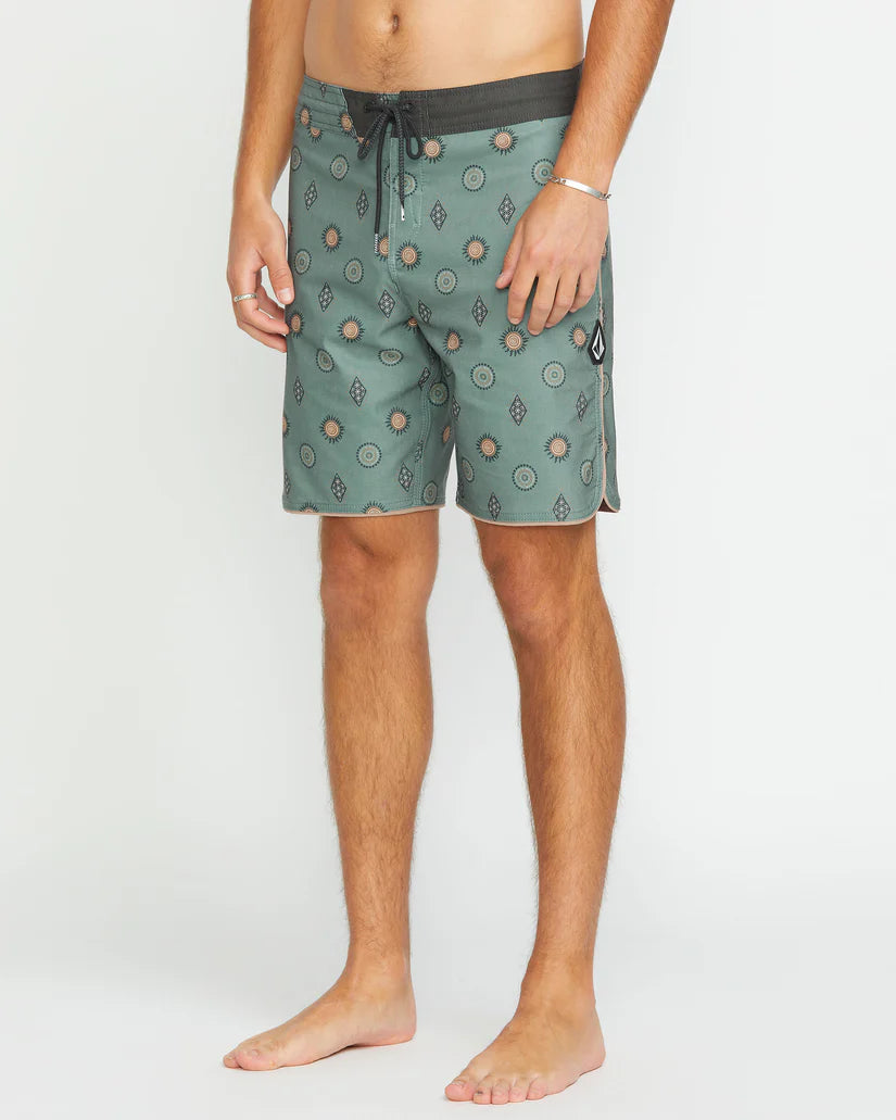 Volcom Mr FIB 19" Scallop Stoney Trunks