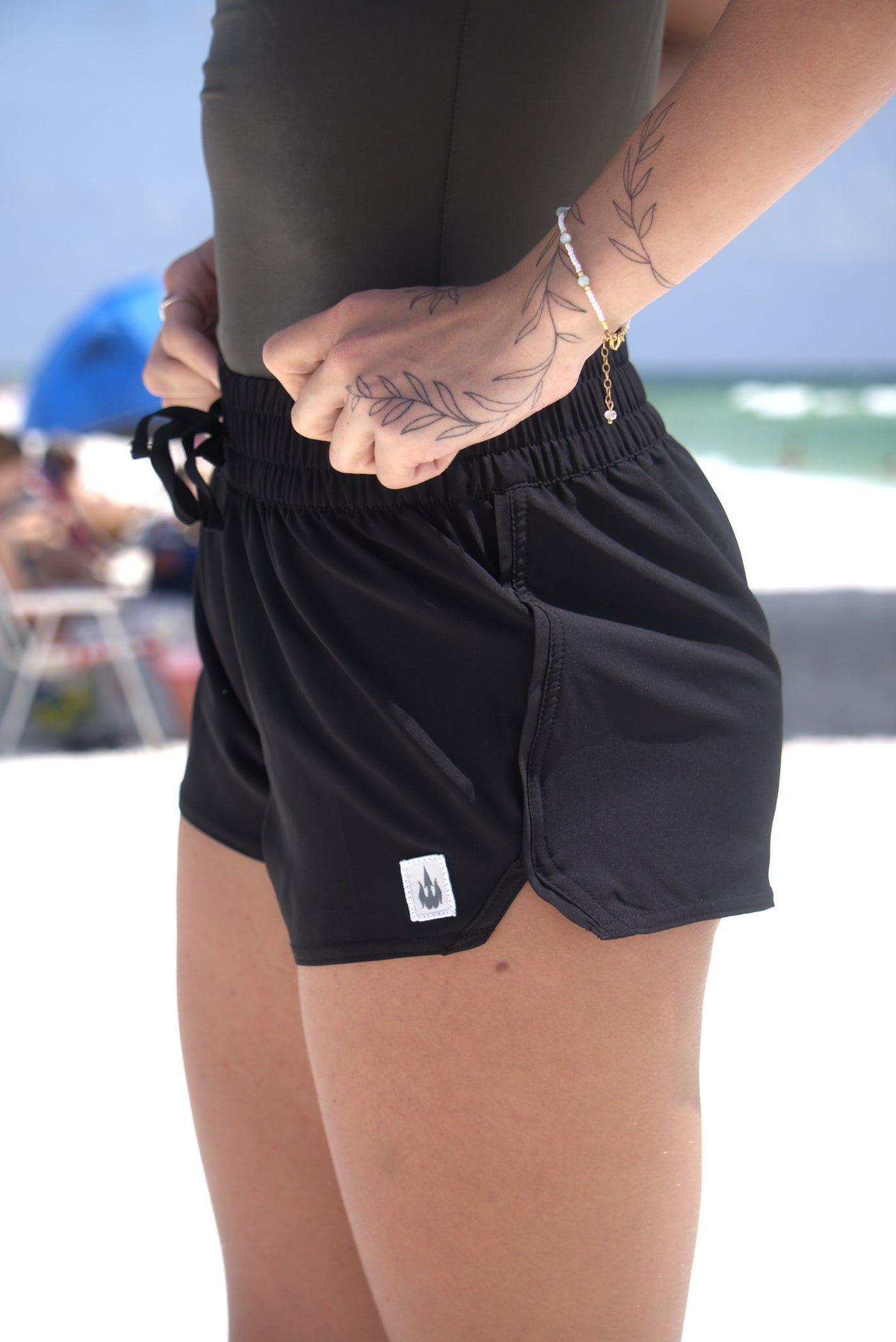 WBZ Womens Kylie Walk shorts - Black