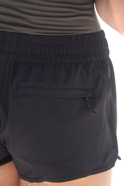 WBZ Womens Kylie Walk shorts - Black